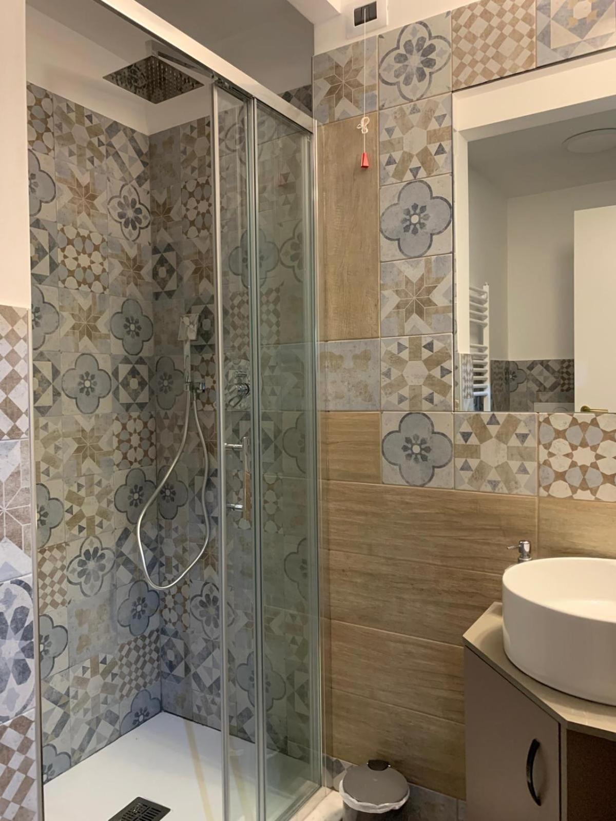 Albergo Locanda Diana Генуя Экстерьер фото