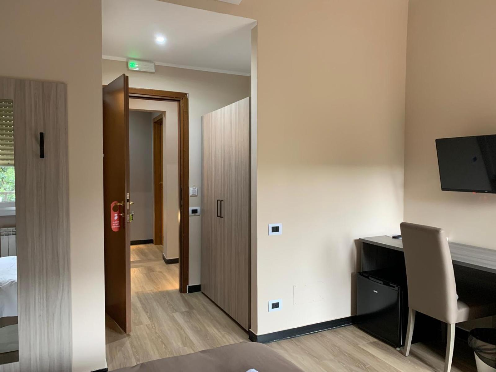Albergo Locanda Diana Генуя Экстерьер фото