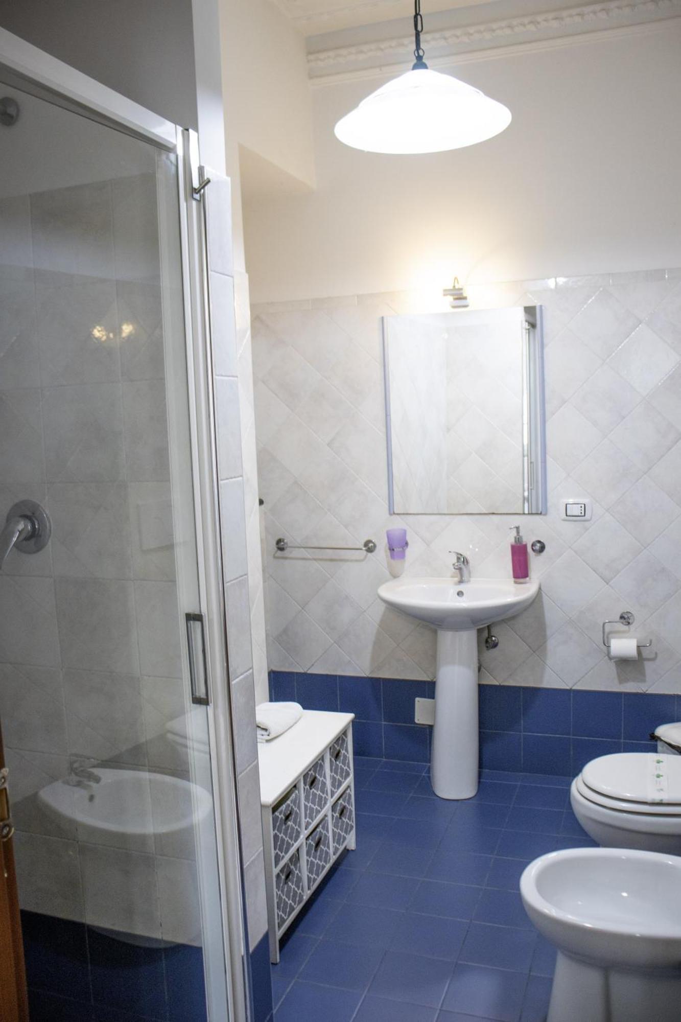 Albergo Locanda Diana Генуя Экстерьер фото