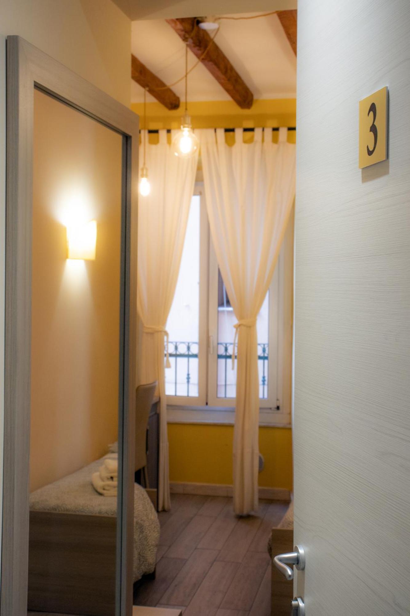 Albergo Locanda Diana Генуя Экстерьер фото
