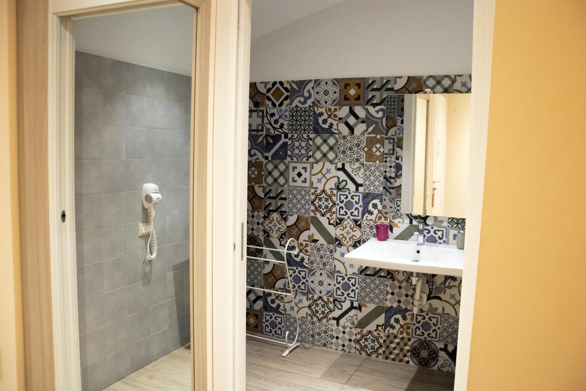 Albergo Locanda Diana Генуя Экстерьер фото