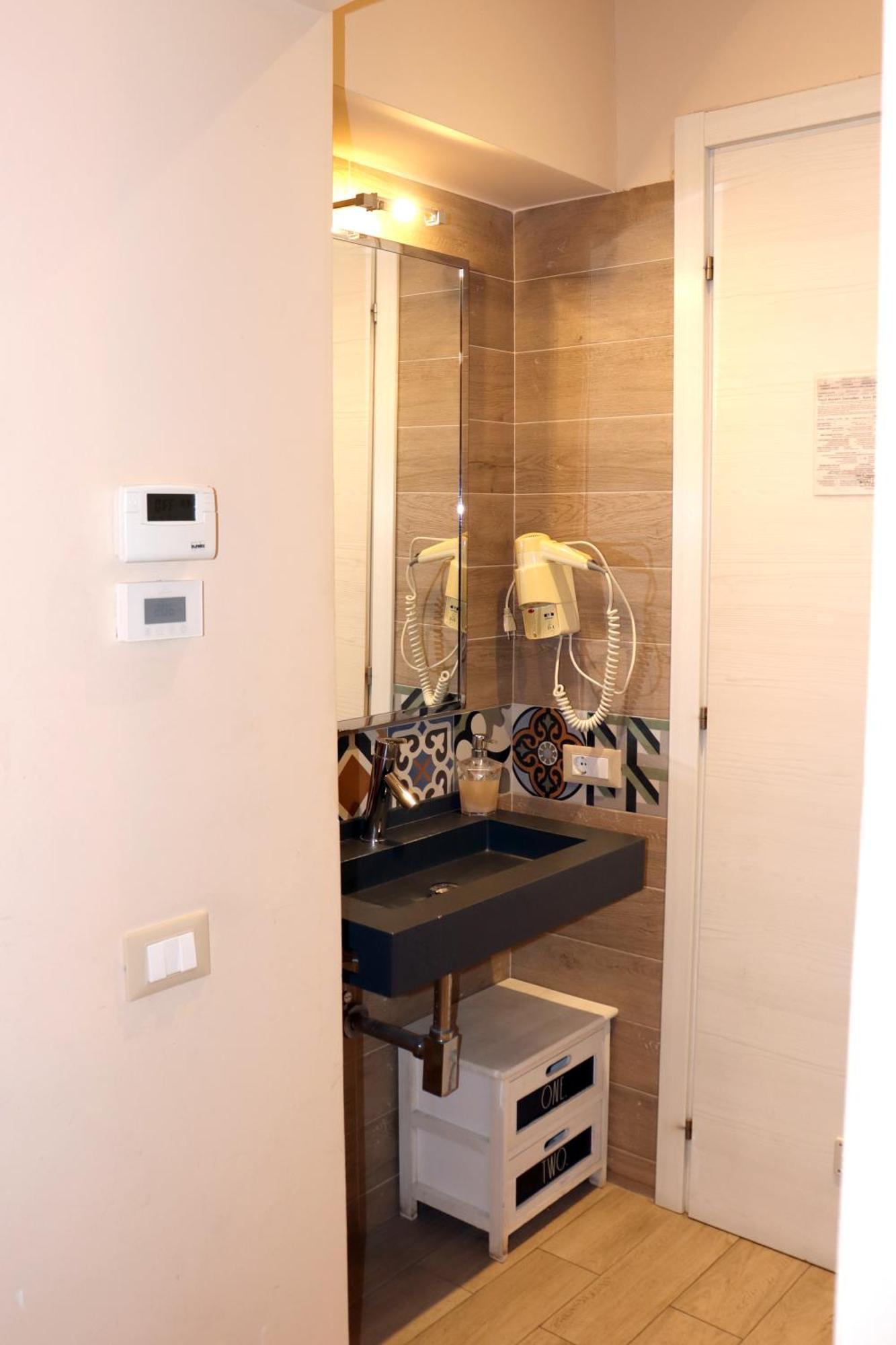 Albergo Locanda Diana Генуя Экстерьер фото